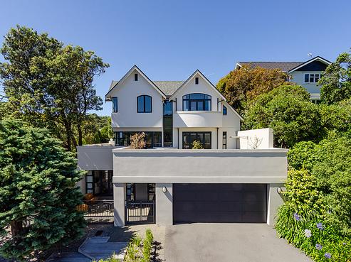 16 Duthie Street, Karori