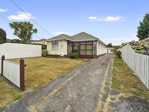40 Trinity Avenue, Epuni