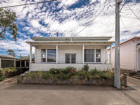 9 Brougham Street, Westport