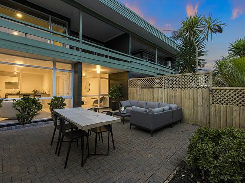 1/4 Don Croot Street, Morningside