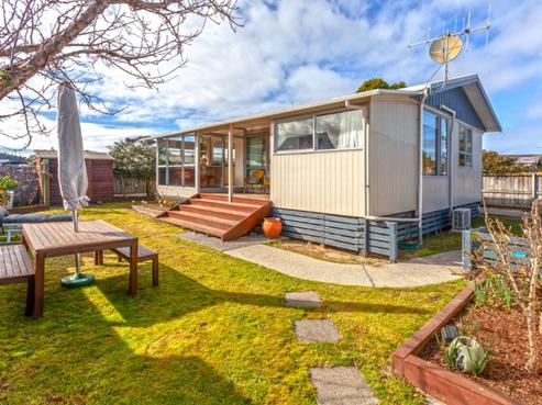 102B Sharyn Place, Whangamata