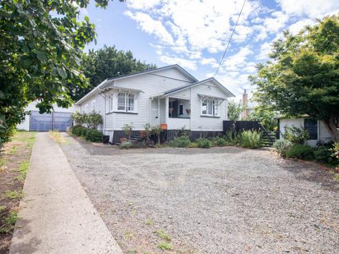 16 Aorangi Road, Paeroa