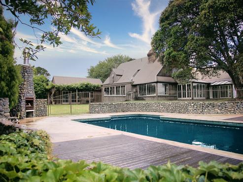 44 Attwood Road, Paremoremo