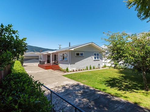 323 Nayland Road, Stoke