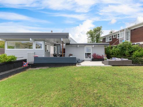 43 Knightsbridge Drive, Forrest Hill