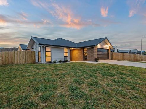 20 Atlantic Drive, Fitzherbert