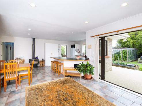 4 Redwood Place, Te Awanga