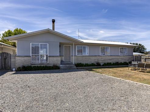 102 Tavistock Road, Waipukurau and Surrounds