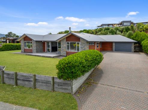 4 Kestrel Lane, Kinloch
