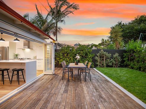 44 Walmer Road, Point Chevalier