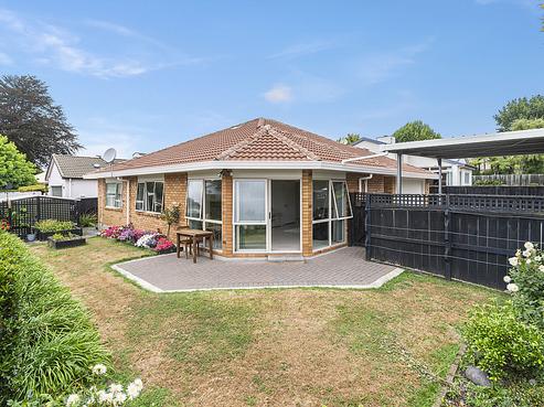 72 Lytton Street, Glenholme