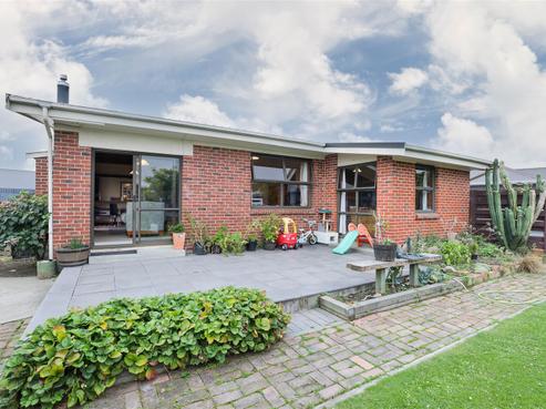 60 Creek Road, Allenton
