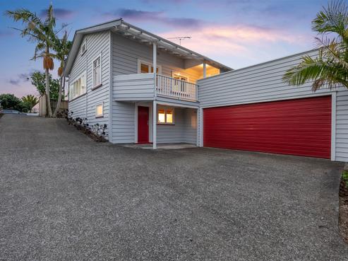 10 Kingsway Avenue, Sandringham