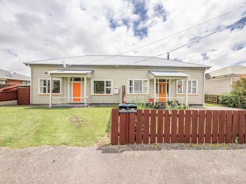 84 Queen Street, Westport