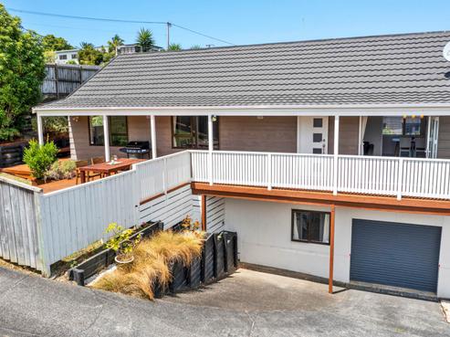 1/50 Carlisle Road, Browns Bay