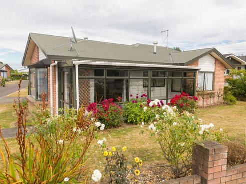 23F Victoria Avenue, Dannevirke