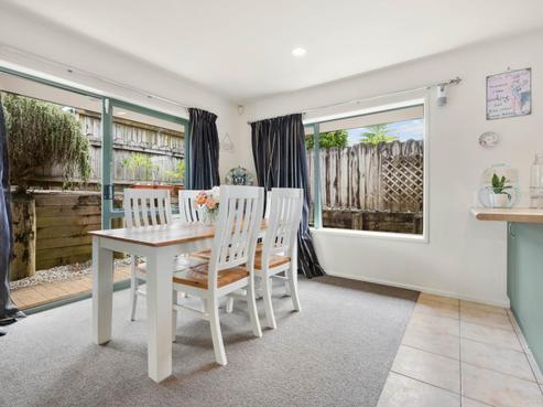 30A Woodcroft Way, Pukekohe
