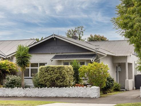 163 Georges Drive, Napier South