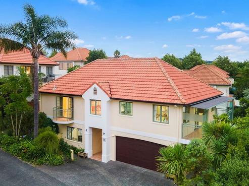 28 Parkwood Crescent, Gulf Harbour