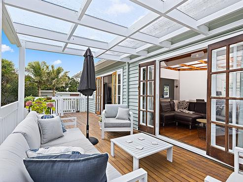 1/127 Birkdale Road, Birkdale