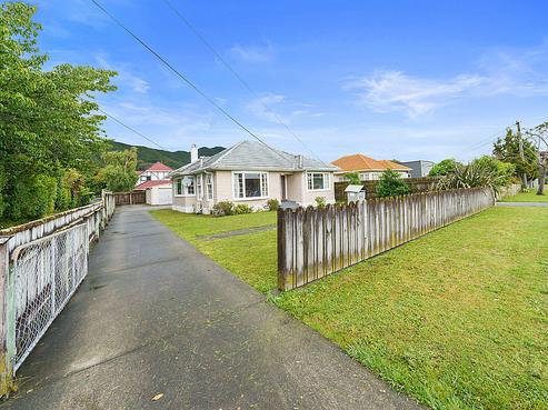 212 Waiwhetu Road, Waterloo