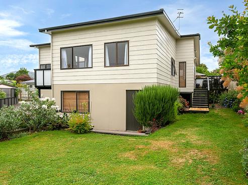 2/217 Tamamutu Street, Taupo