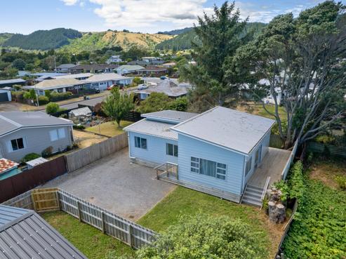 36A Makarini Street, Paraparaumu