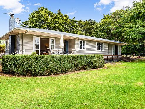 233 Cemetery Road, Maunu
