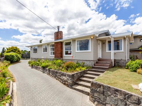 56B Taharepa Road, Hilltop