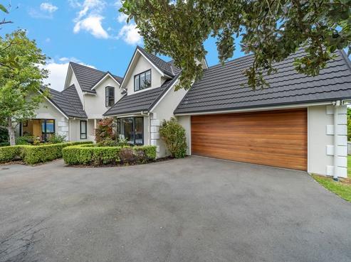82 Redvers Drive, Belmont
