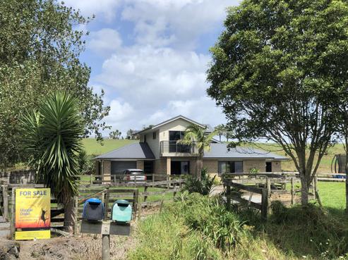 993 Mangakahia Road, Poroti