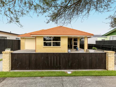 12 Ropiha Street, Fitzroy