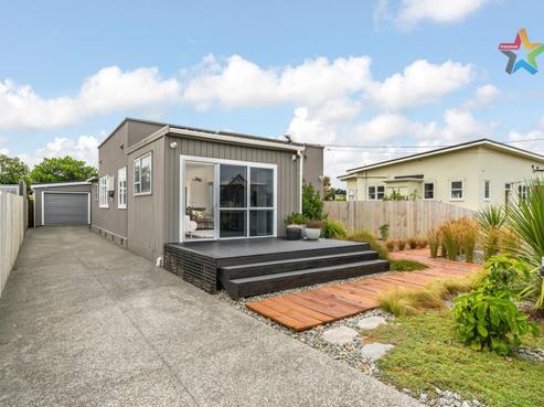 87 Adelaide Street, Petone