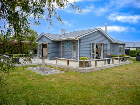 11 Esther Street, Martinborough