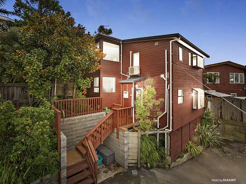 84 Raroa Road, Kelburn