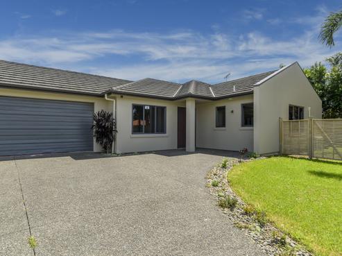 113 Solomon Street, Brookfield