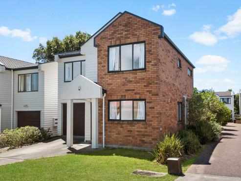 25 Masons Road, Oteha