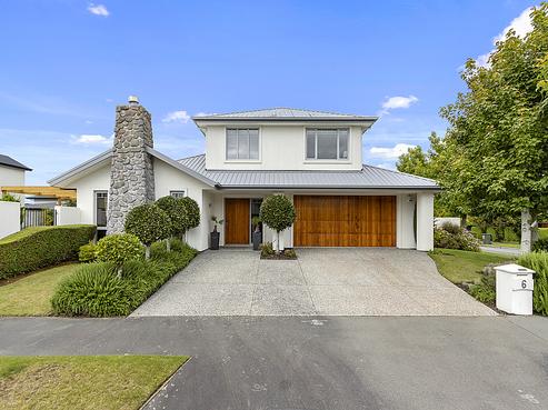 6 Watermill Boulevard, Northwood