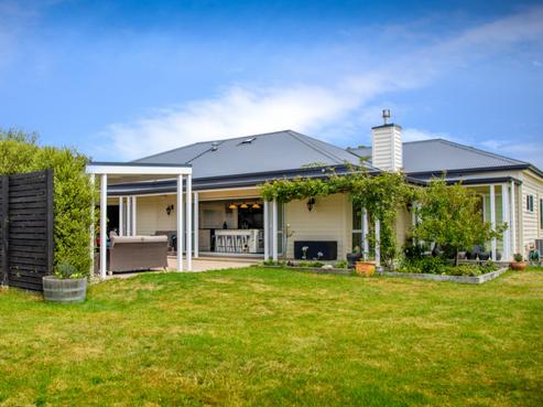 10 Maple Lane, Martinborough
