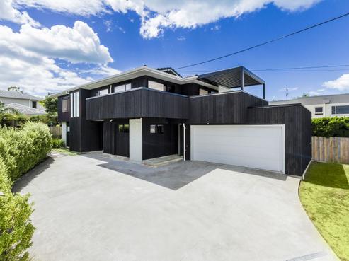 8A Orchard Road, Waiake