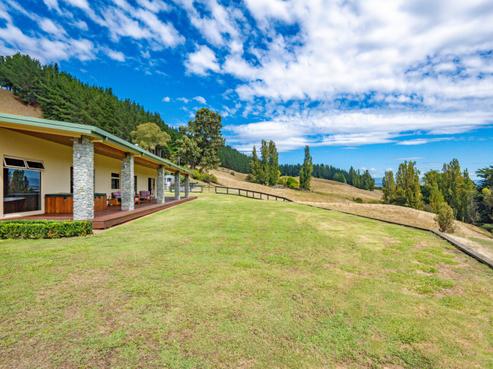 3441 State Highway 50, Maraekakaho