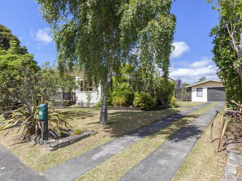 49 Andrew Street, Waikanae