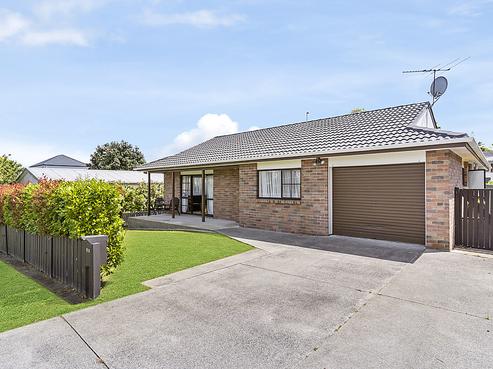 2/57 Gibraltar Street, Howick