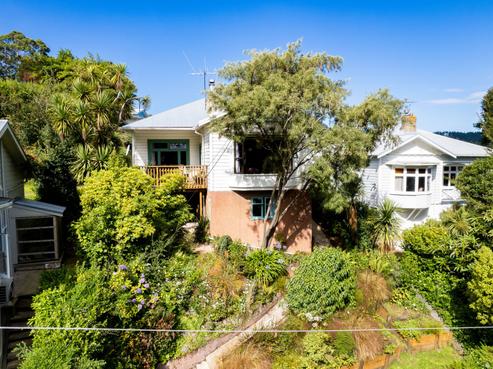 64 Gladstone Road, Dalmore