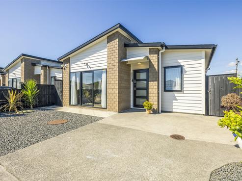 51 Sapwood Crescent, Takanini
