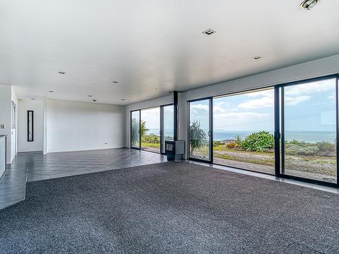 51 Spicer Road, Cable Bay