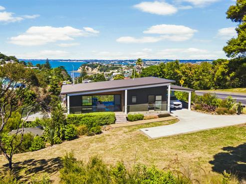 36 The Crescent, Tindalls Beach
