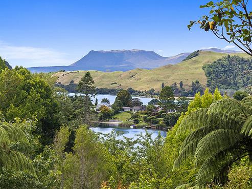 22 Okareka Loop Road, Lake Okareka