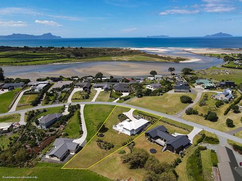38 Seascape Crescent, Waipu