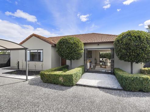 19B Beach Road, Te Atatu Peninsula